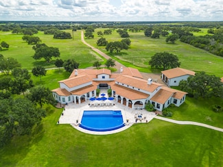 0 Hallemann Rd, Goliad, TX 77963