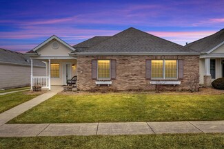 422 Dogwood Ln, Lowell, IN 46356