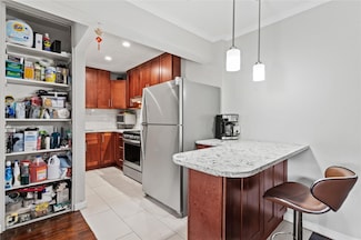 68-20 Selfridge St Unit 6J, Forest Hills, NY 11375
