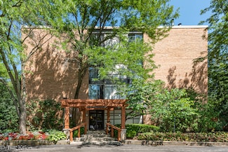 1833 Four Lakes Ave Unit 4H, Lisle, IL 60532