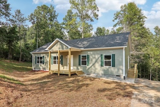 1730 Windswept Ridge Rd, Marshall, NC 28753