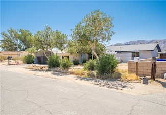 72183 Sunnyvale Dr, Twentynine Palms, CA 92277