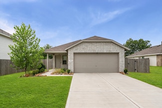 347 Riverwood Village Ln, Sealy, TX 77474