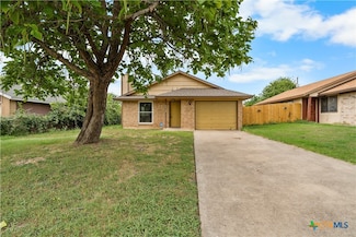2210 Carousel Dr, Killeen, TX 76543