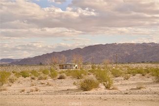 71776 Cove View Rd, Twentynine Palms, CA 92277