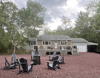 236 Elk Dr, Blakeslee, PA 18610