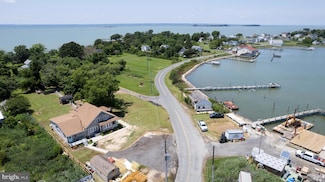2404 Hoopers Island Rd, Fishing Creek, MD 21634