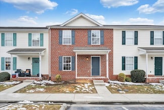60 Charleston Ln, Christiansburg, VA 24073