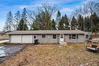 5465 Daley Rd, Waunakee, WI 53597
