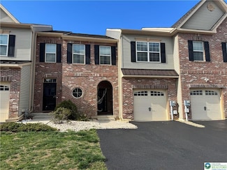 4478 Cottonwood Dr, Nazareth, PA 18064