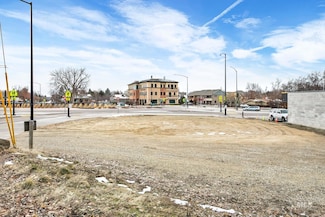 3600 W Hill Rd, Boise, ID 83703