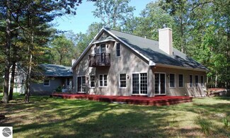 664 N Sand Lake Rd, National City, MI 48748
