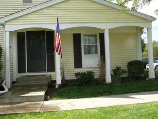 837 Carnaby Ct Unit 2, Schaumburg, IL 60194