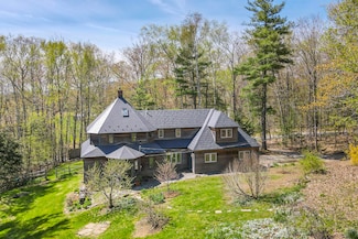 121 Heal Rd, Lincolnville, ME 04849