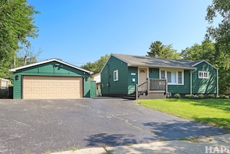 2440 W Cheyenne Rd, Waukegan, IL 60087