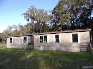 3965 Cr 400, Lake Panasoffkee, FL 33538
