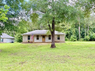 1086 Flagon Rd, Pineville, LA 71360