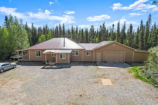 2743 Triple h Rd, Delta Junction, AK 99737