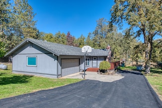 33988 Shaver Springs Rd, Auberry, CA 93602