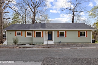 103 Plymouth Cir, Oak Ridge, TN 37830