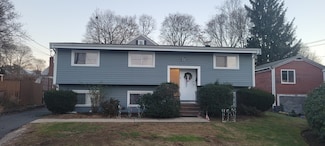 8 Glen Ave Unit 2, Melrose, MA 02176