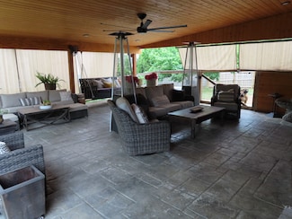 612 Hannah Ridge Ct, Antioch, TN 37013