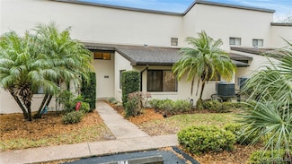 1637 SE Paradise Cir, Crystal River, FL 34429