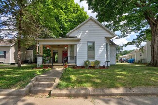 736 E State St, Princeton, IN 47670