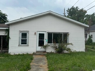 2409 S Elliott St, Muncie, IN 47302