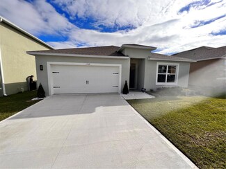 1348 Sugarwood St, Davenport, FL 33837