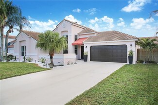 29 Dogwood Cir, Boynton Beach, FL 33436