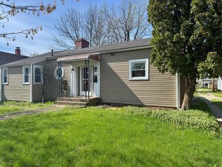 306 S Market St, Waverly, OH 45690