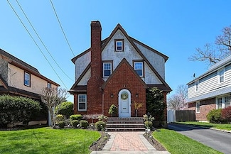 1642 Wales Ave, North Baldwin, NY 11510