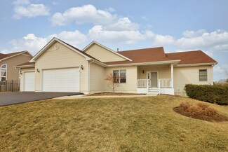 1102 Joseph Cir, Johnsburg, IL 60051