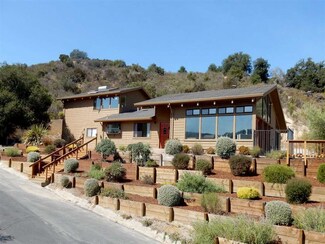 25985 High Terrace Ln, Salinas, CA 93908