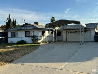 931 Redwood Dr, Bakersfield, CA 93308