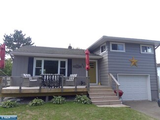 510 S 3rd St, Tower, MN 55790