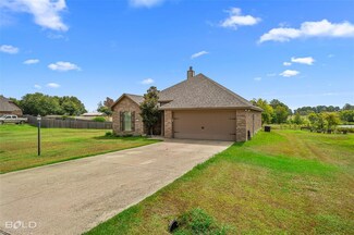173 Lakeside Dr, Gloster, LA 71030