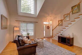 91 Westchester Way Unit 5, Manchester, NH 03104