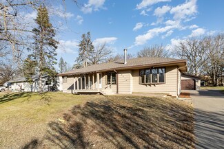 16415 Round Lake Blvd NW, Andover, MN 55304