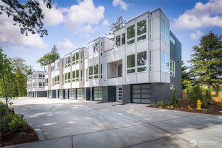 12225 Roseberg Ave S Unit 2, Burien, WA 98168
