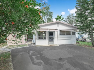 72 Silversides St, Lake Wales, FL 33898