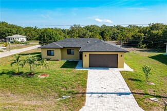 3101 E 18th St, Lehigh Acres, FL 33972