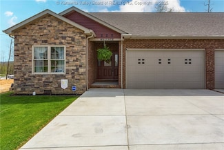 225 County Road 60 16, Milton, WV 25541