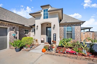4646 Longwood Dr, Addis, LA 70710