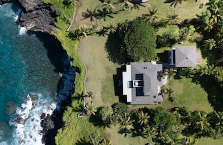 51 Kapohue Rd, Hana, HI 96713