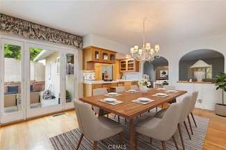 1716 Elm Ave Unit 11, Manhattan Beach, CA 90266