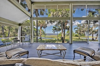 419 Whitcomb Dr, Geneva, FL 32732