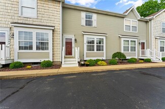 3194 Deer Trail Unit C, Cortland, OH 44410
