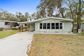 270 Palm Cove Dr, Deland, FL 32724